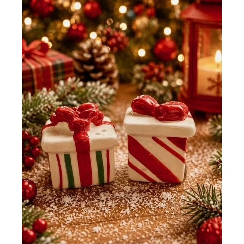2026 New Christmas Collection Cracker Barrel Mini Salt Pepper Shakers, 7 Sets